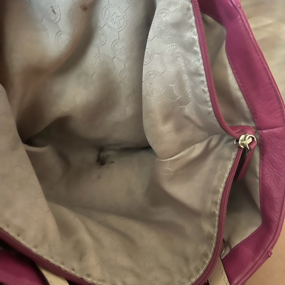 Michael Kors Fuchsia shoulder bag